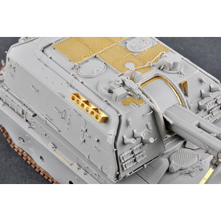 Trumpeter 2S19-M2 Self-propelled Howitzer - 1:35