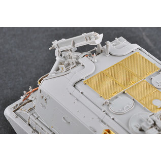 Trumpeter 2S19-M2 Self-propelled Howitzer - 1:35