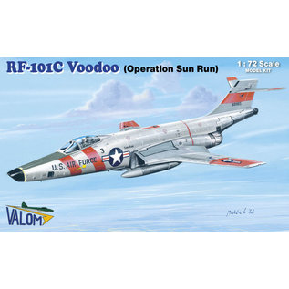 Valom McDonnell RF-101C Voodoo (Operation Sun Run) - 1:72