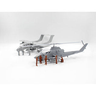 ICM Forward Base - OV-10A Bronco & AH-1G Huey Cobra w/Pilots & Ground Personel - 1:48