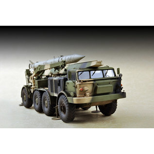 Trumpeter Russian 9P113 TEL w/9M21 Rocket of 9K52 Luna-M Short-range artillery rocket system (FROG-7) - 1:72