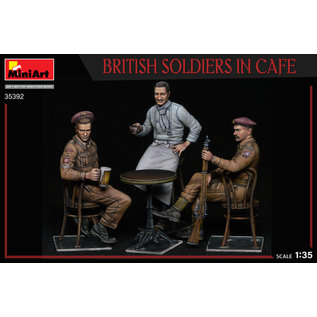 MiniArt British Soldiers in Cafe - 1:35