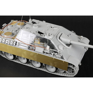 Trumpeter German Sd.Kfz 173 Jagdpanther Late Version - 1:16