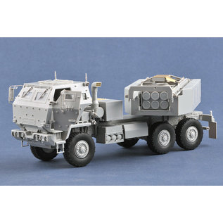 Trumpeter M142 High Mobility Artillery Rocket System (HIMARS) - 1:35