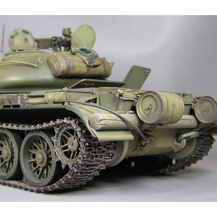 MiniArt Soviet Medium Tank T-54-2 Mod. 1949 w/Interior Kit - 1:35