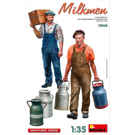 MiniArt MiniArt - Milkmen - 1:35