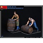 MiniArt Men with Wooden Barrels - 1:35