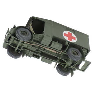 TAMIYA British 2-Ton 4x2 Ambulance - 1:48