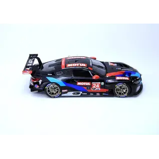 NuNu Model Kit BMW M8 GTE 2020 2020 24 Hours of Daytona Winner - 1:24