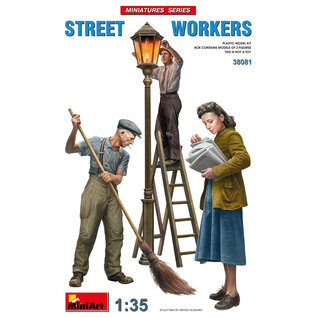 MiniArt Street Workers - 1:35