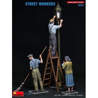 MiniArt Street Workers - 1:35