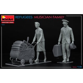 MiniArt Refugees - Musician Family - 1:35