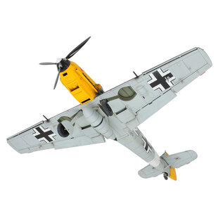 TAMIYA Messerschmitt Bf 109E-4/-7 Trop - 1:48