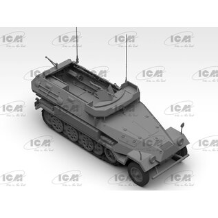 ICM "Beobachtungspanzerwagen" Sd.Kfz. 251/18 Ausf. A - WWII German Observation Vehicle with crew - 1:35