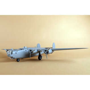 HobbyBoss Consolidated B-24J Liberator - 1:48