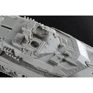 Trumpeter German MBT Leopard 2A6EX - 1:72