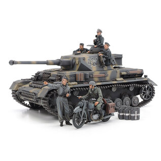 TAMIYA Panzerkampfwagen IV Ausf G. Early Production & Motorcycle Eastern Front - 1:35