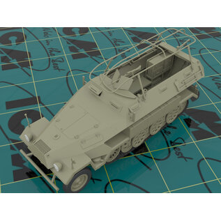 ICM Sd.Kfz.251/6 Ausf.A with Crew - 1:35