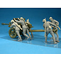 MiniArt Soviet Arlillery Crew on Maneuver - 1:35