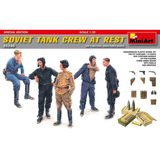 MiniArt Soviet Tank Crew at Rest - Special Edition - 1:35