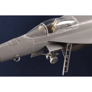 HobbyBoss Boeing F/A-18E Super Hornet VFC-12 - 1:48