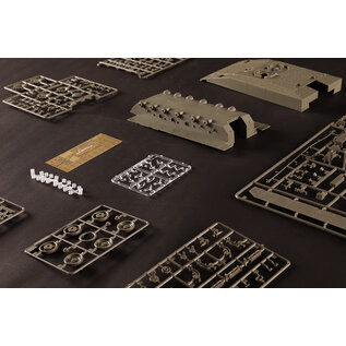 HobbyBoss IDF Namer IFV - 1:35