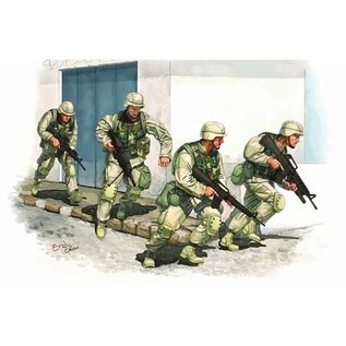 Trumpeter US Army in Iraq 2005 - 1:35