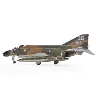 Zoukei-Mura McDonnell Douglas F-4C Wild Weasel IV - 1:48