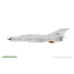 Eduard Mikojan-Gurewitsch MiG-21PFM - Weekend Edition - 1:48