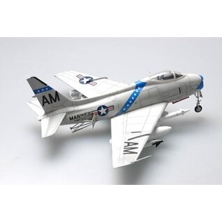 HobbyBoss NAA FJ-4 Fury - 1:48