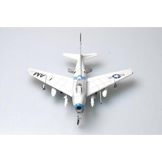 HobbyBoss NAA FJ-4 Fury - 1:48