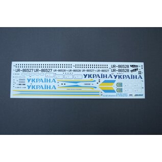 Rush Model Kits Ilyushin Il-62M Ukraine Air Enterprise - 1:144