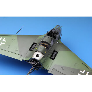 MENG Messerschmitt Me-163B "Komet" Rocket-Powered Interceptor - 1:32