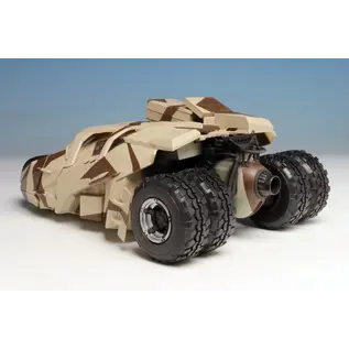 Moebius Models The Dark Knight Trilogy: Tumbler with Bane - 1:25