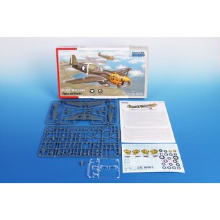Special Hobby Curtiss P-40E Warhawk - "Tigers & Sharks" - 1:72