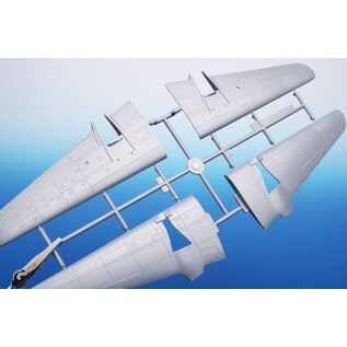 Special Hobby Douglas P-70 Nighthawk - First U.S. Nightfighter - 1:72