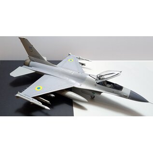 Rush Model Kits ECIPS+MWS pylons for F-16AM + Decals - 1:48