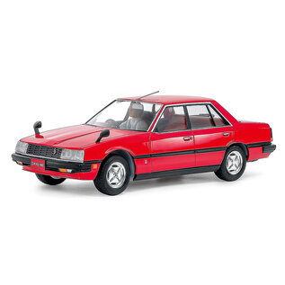 TAMIYA Nissan Skyline Sedan 2000 Turbo GT-ES - 1:24