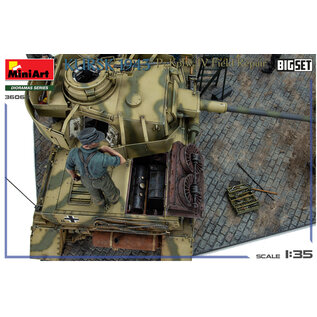 MiniArt BIG SET Kursk 1943. Pz.Kpfw. IV Field Repair - 1:35