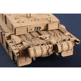HobbyBoss British MBT Challenger II (Operation Telic) Iraq 2003 - 1:48