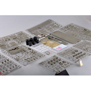 Trumpeter Faun SLT-56 Tank Transporter "Franziska" - 1:35