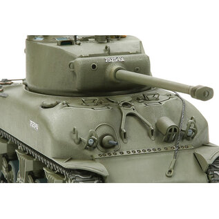 TAMIYA M1 Super Sherman Israeli Tank M1 Super Sherman - 1:35