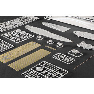 Trumpeter HMS Royal Oak - 1:350