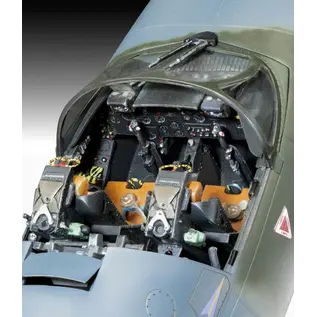 Revell Hawker Hunter T.7/T.7A - 1:32