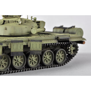 Trumpeter T-72M Main Battle Tank - 1:35