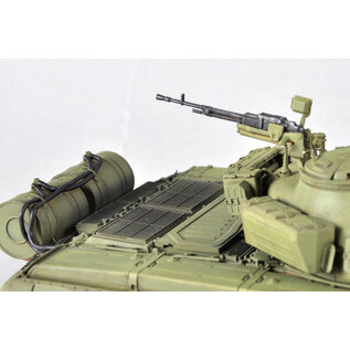 Trumpeter T-72M Main Battle Tank - 1:35