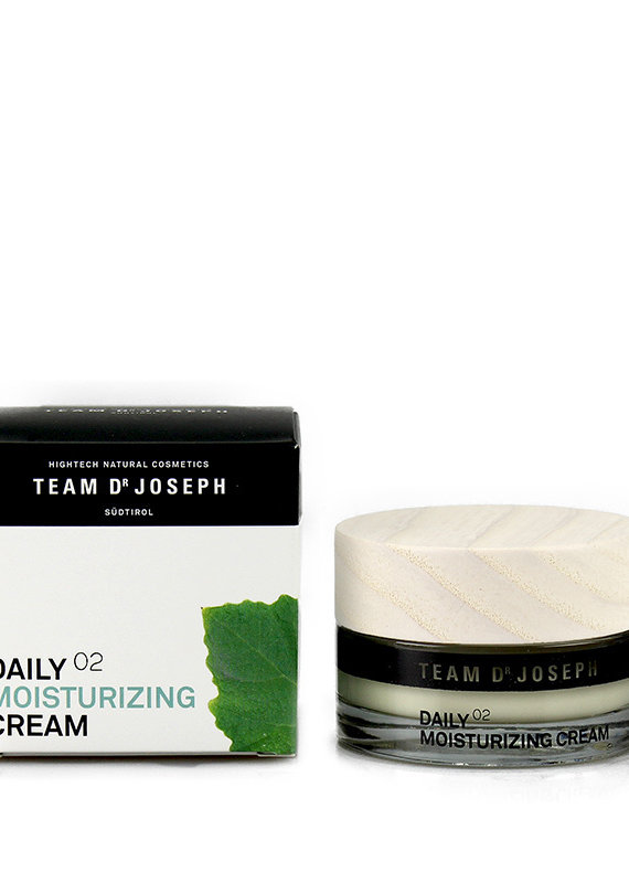 Team Dr. Joseph Daily Moisturizing Cream