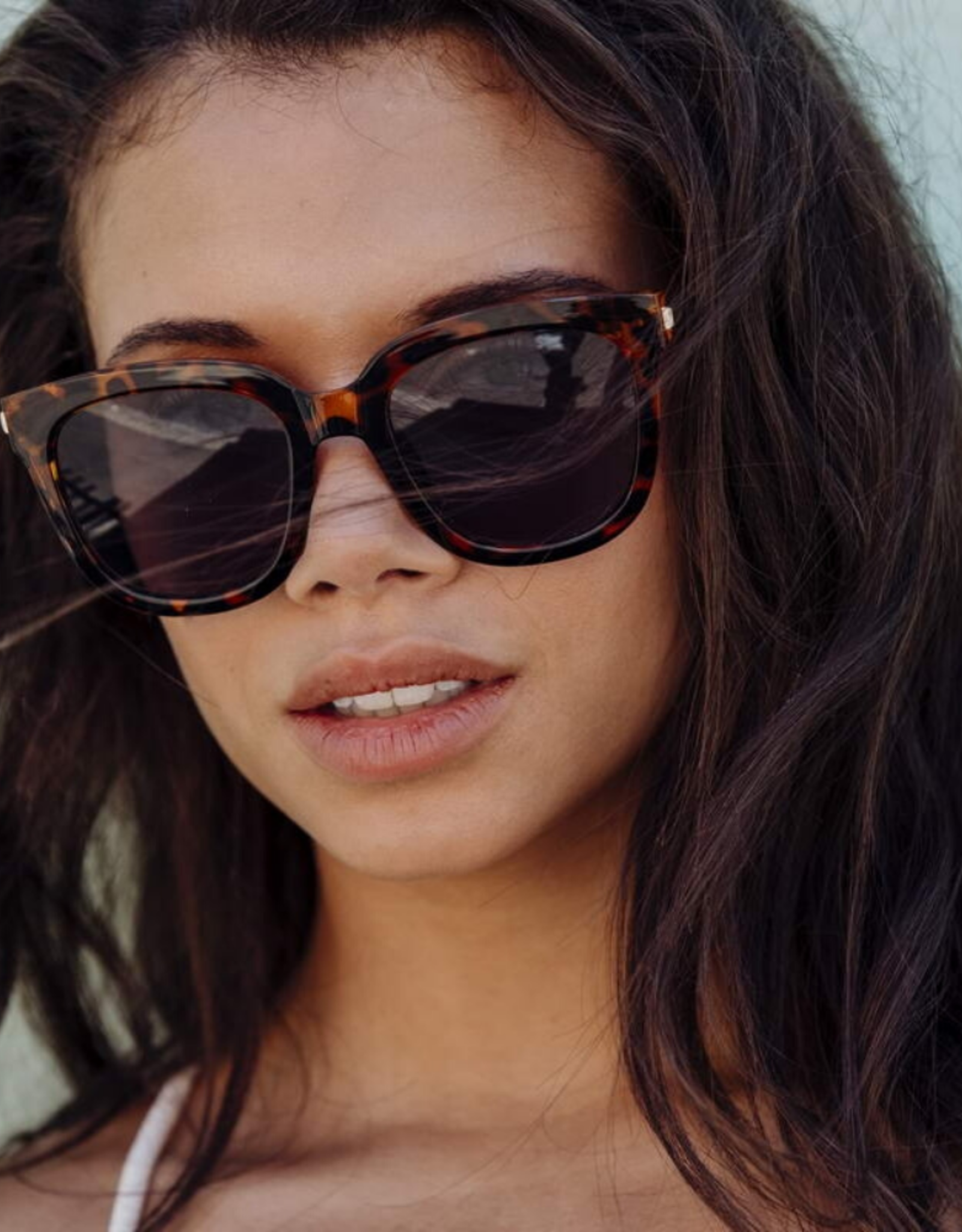 Dameszonnebril Tiger cat