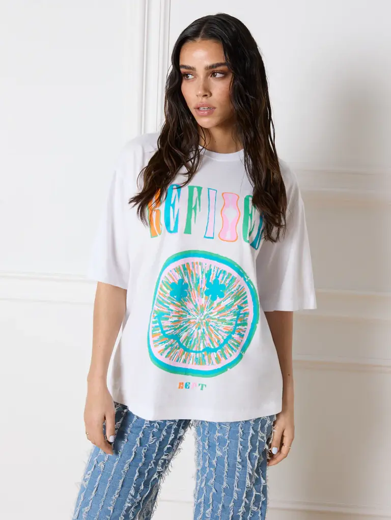 Refined department Maggy smiley tee