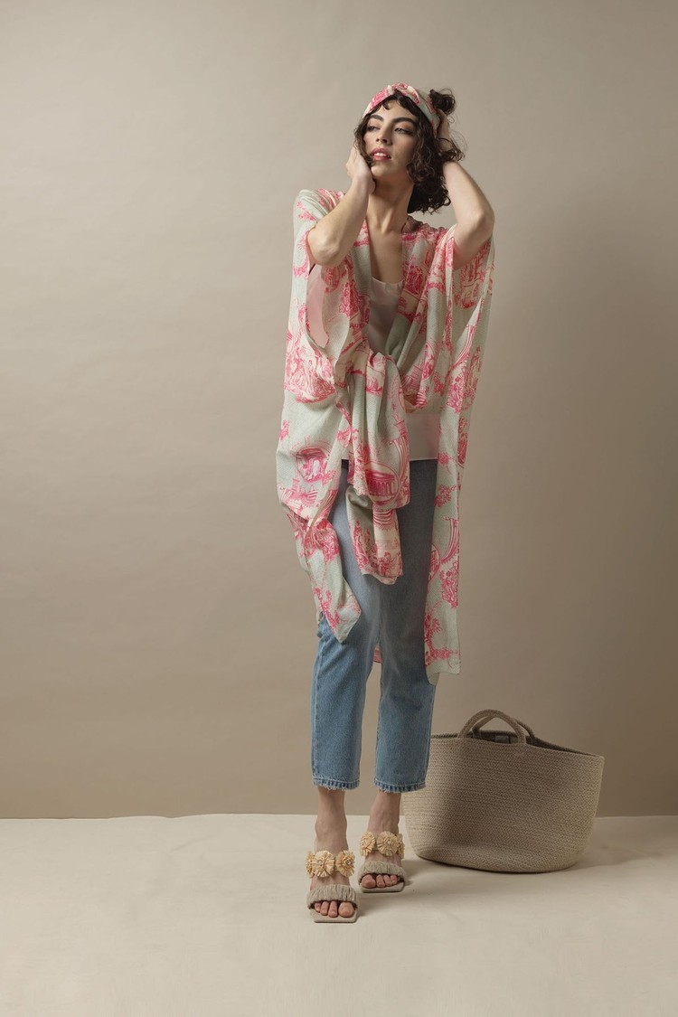 Throwover Ancient Columns Pink One Hundred Stars